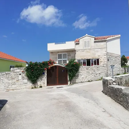 House Jaka 2 Σπίτι διακοπών *